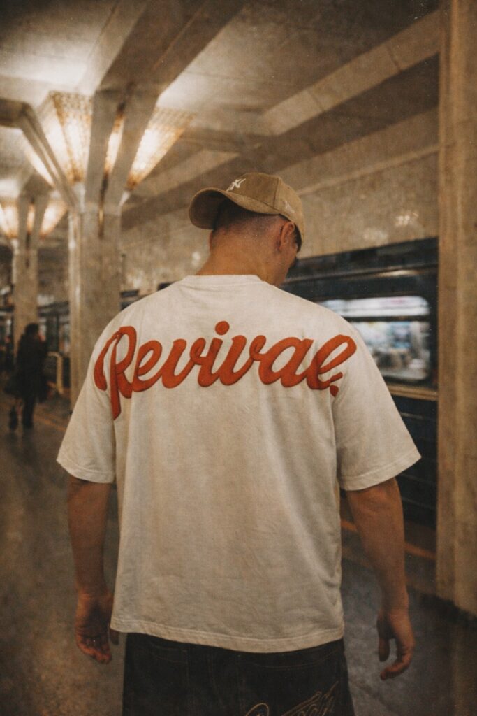Revival - Camiseta cropped blanca